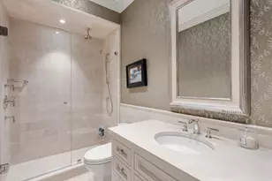 128 Beacon St, Boston, MA 02116 - Photo 20
