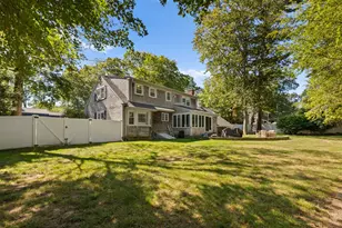 53 Eleanor St, Dartmouth, MA 02747 - Photo 34