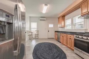 38 Davis St, Quincy, MA 02170 - Photo 4
