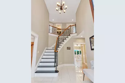 66 Poquanticut Ave, Easton, MA 02356 - Photo 10