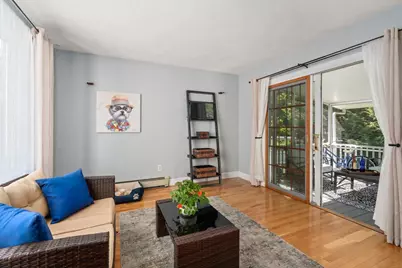 46 Norwich Circle, Medford, MA 02155 - Photo 12