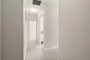 218 Thorndike St, Cambridge, MA 02141 - Photo 6