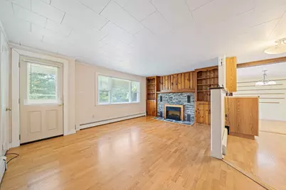 508 Center St, Pembroke, MA 02359 - Photo 10