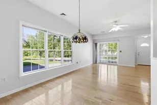 307 Autumn Ridge Dr, Ayer, MA 01432 - Photo 8