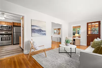 94 Hibbert St, Arlington, MA 02476 - Photo 4