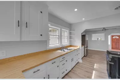 82 Waite Street, Leicester, MA 01524 - Photo 12