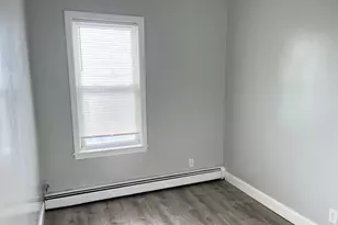 233 Division St, Fall River, MA 02720 - Photo 10