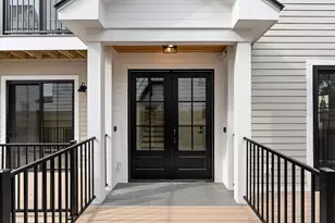 27 Shepard St, Boston, MA 02135 - Photo 4