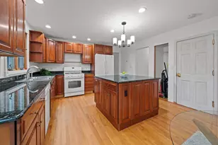 119 Winn St, Woburn, MA 01801 - Photo 12