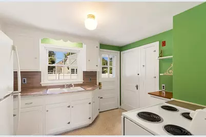 159 Howard Street, Reading, MA 01867 - Photo 16