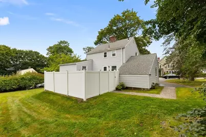 159 Howard Street, Reading, MA 01867 - Photo 4