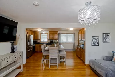 115 Blanchwood Ave, Chicopee, MA 01013 - Photo 6