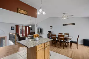 52 Family Dr, Fall River, MA 02721 - Photo 6