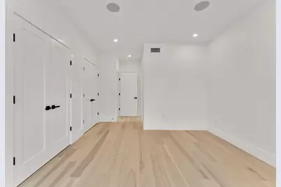 327 Alewife Brook Pkwy #B, Somerville, MA 02144 - Photo 26