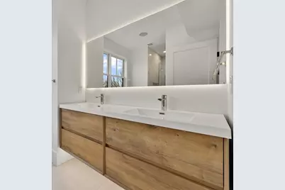 327 Alewife Brook Pkwy #B, Somerville, MA 02144 - Photo 32