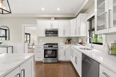 20 Plain St #20, Boston, MA 02122 - Photo 12