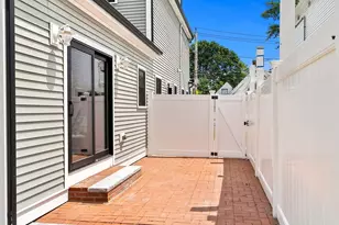 20 Plain St, Boston, MA 02122 - Photo 30