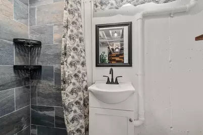 49 Elmwood St, Auburn, MA 01501 - Photo 16