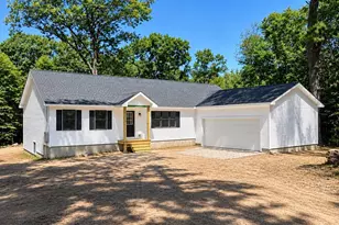 50 Secret Lake Rd, Phillipston, MA 01331 - Photo 1