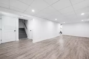 106 Paul Revere Rd, Arlington, MA 02476 - Photo 28