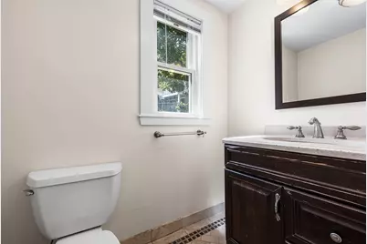 106 Paul Revere Rd, Arlington, MA 02476 - Photo 16