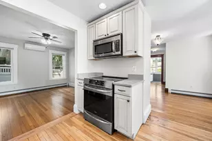 106 Paul Revere Rd, Arlington, MA 02476 - Photo 10