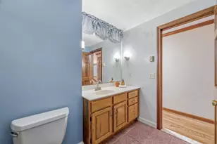 25 Oak Ridge Way, Shrewsbury, MA 01545 - Photo 18