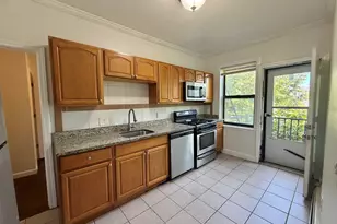 435 Walnut Ave, Boston, MA 02130 - Photo 2