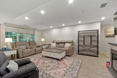 28 America Way #3, Salem, MA 01970 - Photo 6