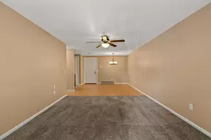 106 Heritage Dr, Northbridge, MA 01588 - Photo 12
