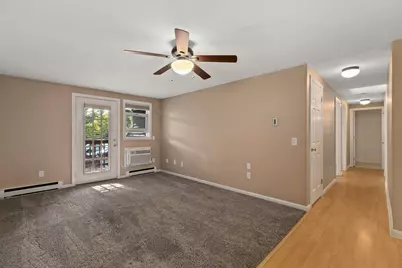 106 Heritage Dr #106, Northbridge, MA 01588 - Photo 4