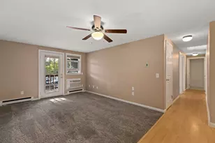 106 Heritage Dr, Northbridge, MA 01588 - Photo 4