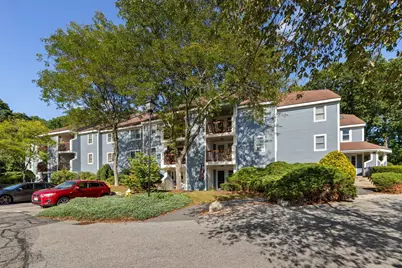 106 Heritage Dr #106, Northbridge, MA 01588 - Photo 1