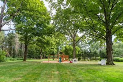 370 Grove St, Needham, MA 02492 - Photo 38
