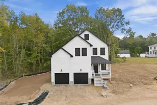 38 Elmwood St, Salisbury, MA 01952 - Photo 1