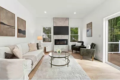 38 Elmwood St #4, Salisbury, MA 01952 - Photo 8