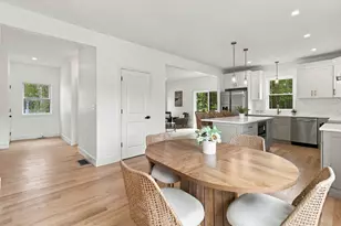 38 Elmwood St, Salisbury, MA 01952 - Photo 6