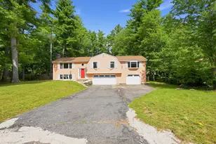 7 Balsam Dr, Townsend, MA 01469 - Photo 1