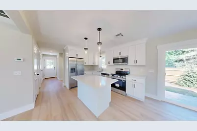 158 Wood Street, Middleborough, MA 02346 - Photo 4