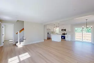 158 Wood St, Middleborough, MA 02346 - Photo 2