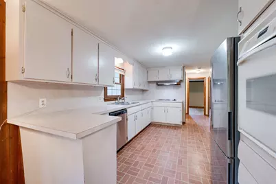 29 Indian Spring Rd, East Longmeadow, MA 01028 - Photo 4