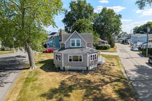 45 Holbrook Rd, Weymouth, MA 02191 - Photo 30
