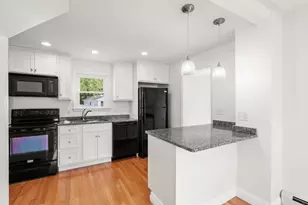 45 Holbrook Rd, Weymouth, MA 02191 - Photo 12