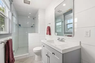 588 Gallivan Blvd, Boston, MA 02124 - Photo 18