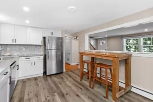 114 Lewis Ave, Walpole, MA 02081 - Photo 6