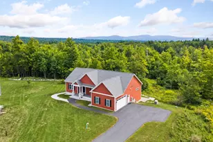 431 Grady Ln, Pembroke, NH 03275 - Photo 1