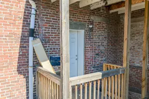 28 Chelsea St, Boston, MA 02128 - Photo 10