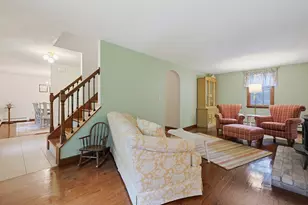 245 Albee Rd, Uxbridge, MA 01569 - Photo 4