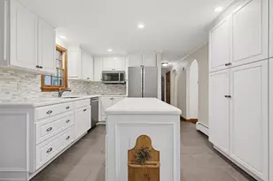 245 Albee Rd, Uxbridge, MA 01569 - Photo 10