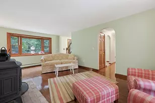 245 Albee Rd, Uxbridge, MA 01569 - Photo 8